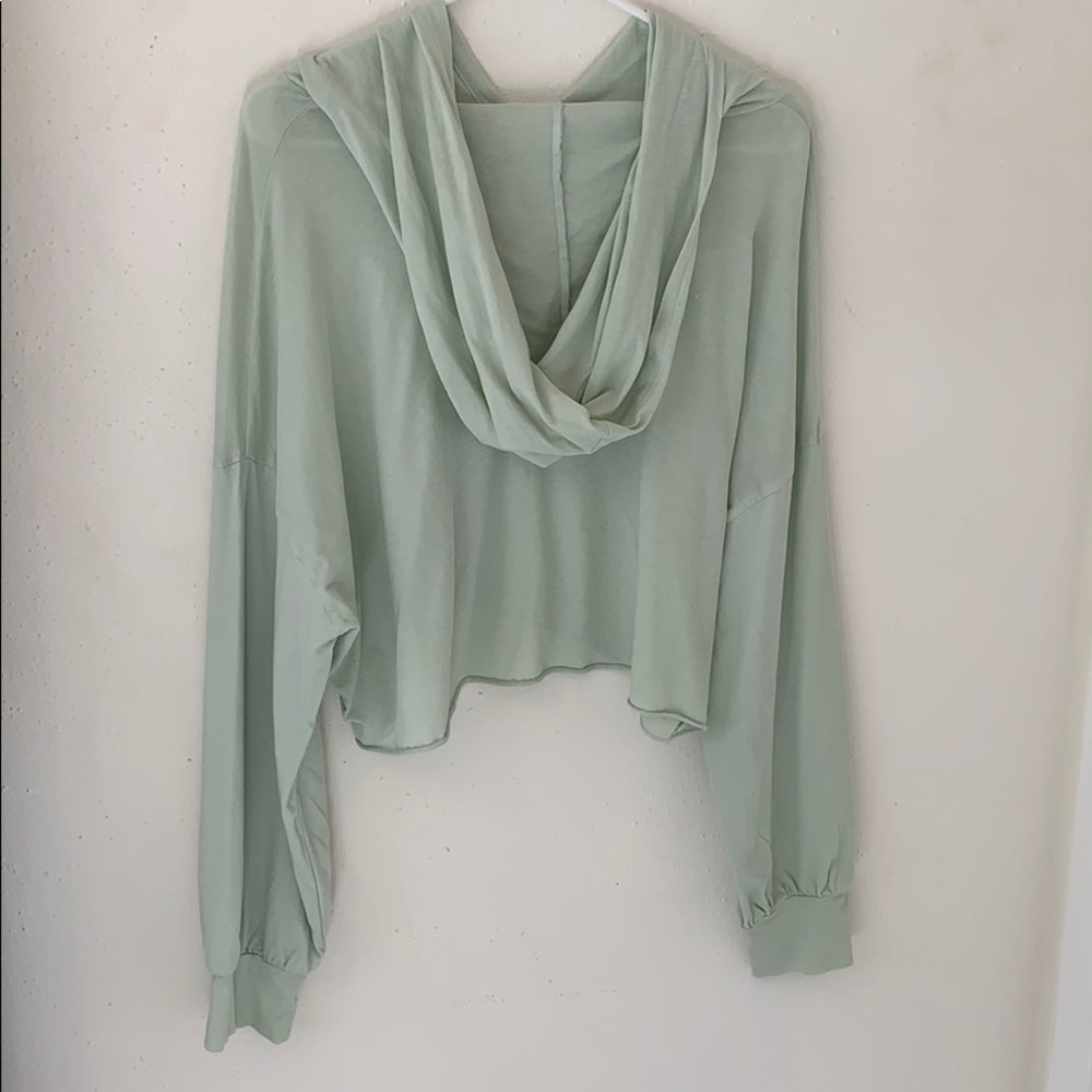 cropped hoodie ! - Picture 3 of 3